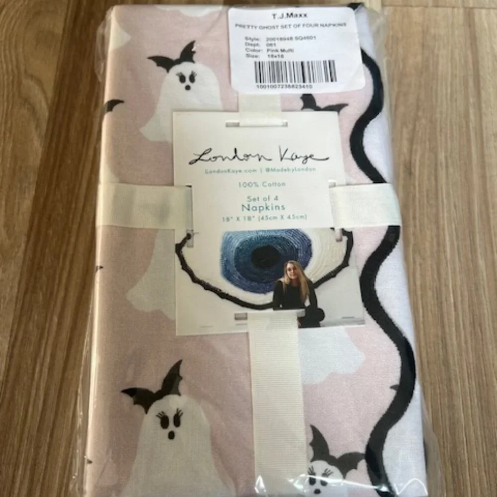LONDON KAYE Set Of 4 Pretty Ghost Napkins, NEW